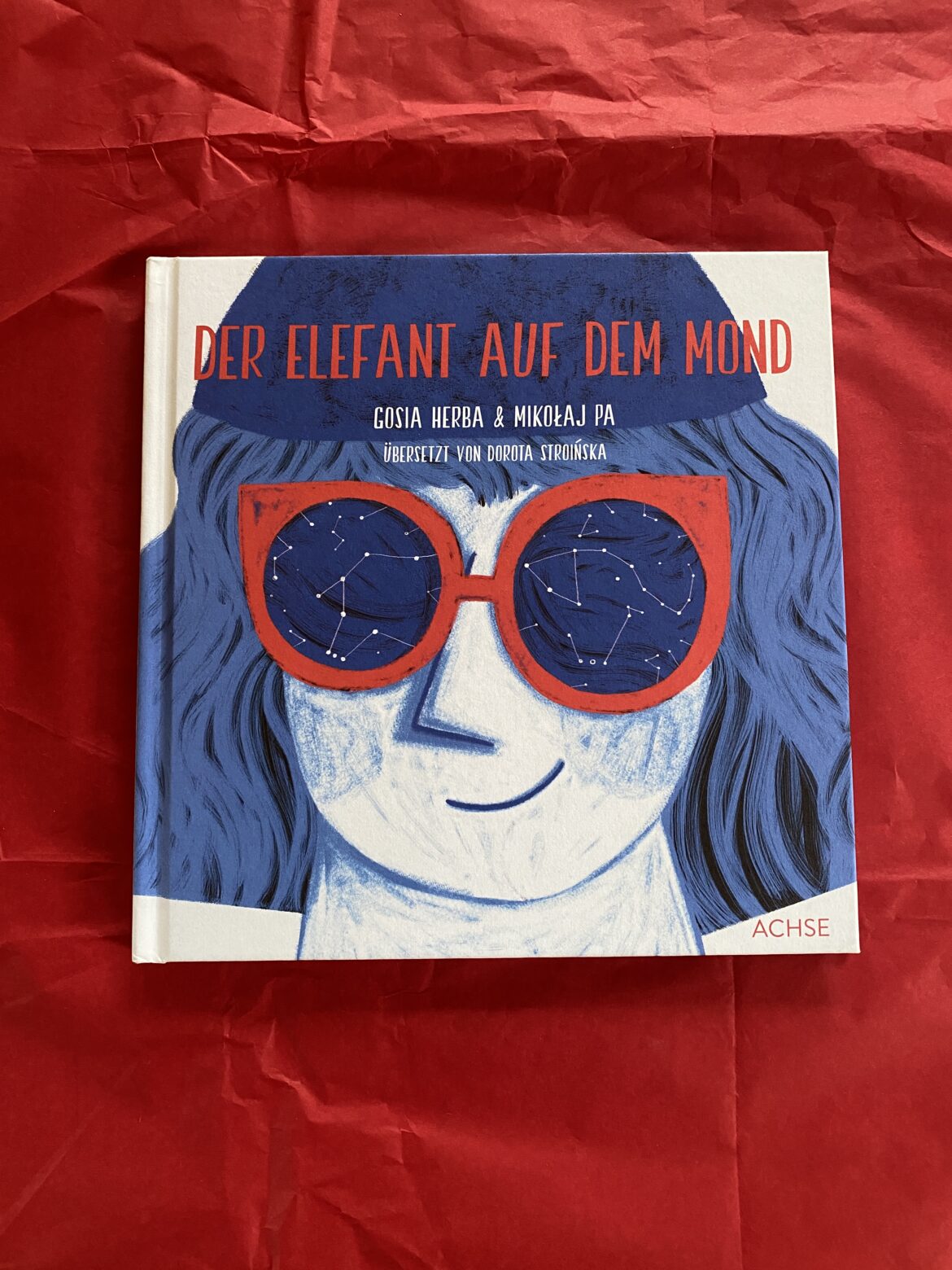 Der Elefant auf dem Mond