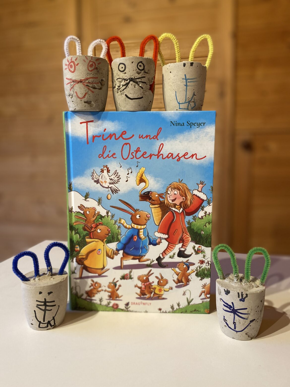 Trine und die Osterhasen